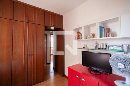 Apartamento à venda com 103m², 3 quartos e 2 vagas Apartamento à venda com 103m², 3 quartos e 2 vagasQuarto 1