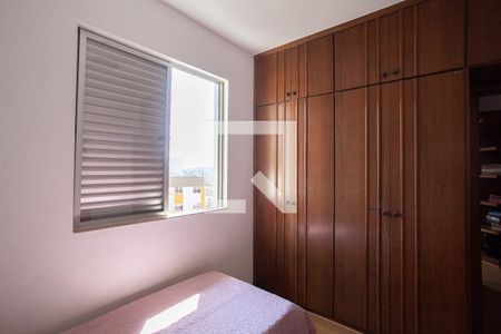 Apartamento à venda com 103m², 3 quartos e 2 vagas Apartamento à venda com 103m², 3 quartos e 2 vagasQuarto 1