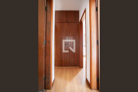 Apartamento à venda com 103m², 3 quartos e 2 vagas Apartamento à venda com 103m², 3 quartos e 2 vagasCorredor