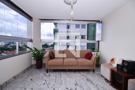 Apartamento à venda com 126m², 4 quartos e 3 vagas