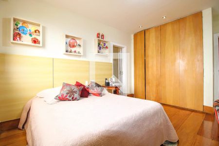 Apartamento à venda com 510m², 5 quartos e 4 vagas