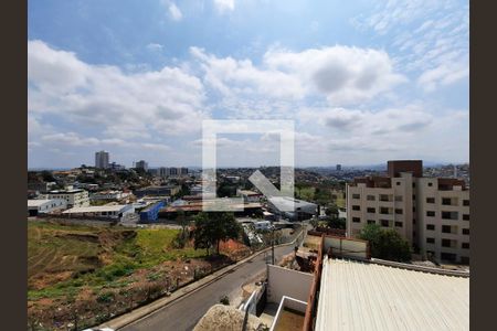 Casa à venda com 170m², 2 quartos e 3 vagas