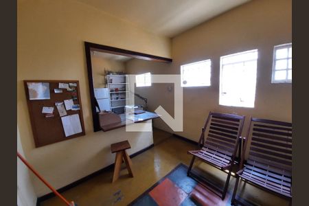 Casa à venda com 170m², 2 quartos e 3 vagas