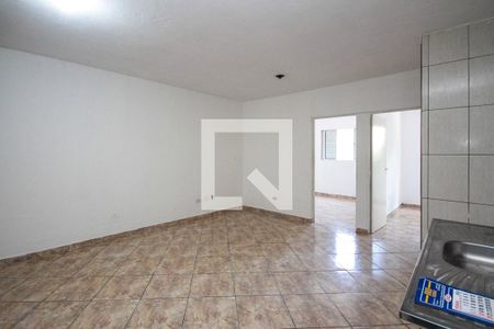 Sala e cozinha de apartamento para alugar com 2 quartos, 42m² em Jardim Paraguacu, São Paulo