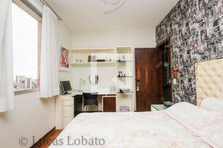 Apartamento à venda com 160m², 4 quartos e 2 vagas