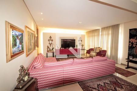 Apartamento à venda com 310m², 4 quartos e 3 vagas