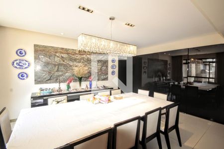 Apartamento à venda com 310m², 4 quartos e 3 vagas