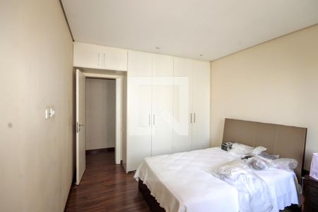 Apartamento à venda com 310m², 4 quartos e 3 vagas