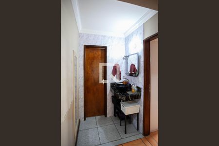 Casa à venda com 326m², 5 quartos e 3 vagasBanheiro social 1