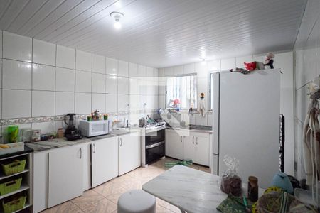 Casa à venda com 326m², 5 quartos e 3 vagasCozinha