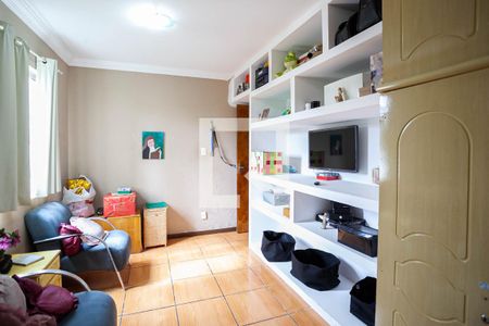 Casa à venda com 326m², 5 quartos e 3 vagasQuarto 3