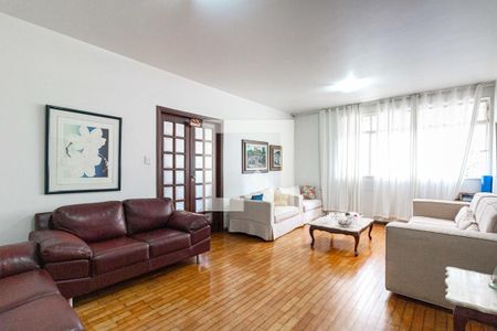 Apartamento à venda com 190m², 4 quartos e 2 vagas