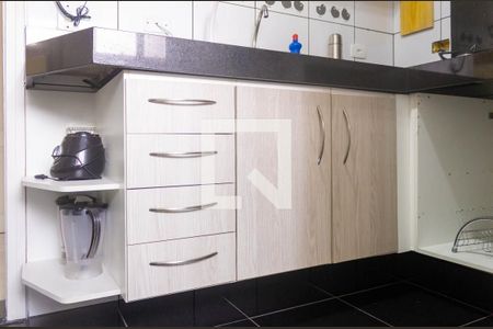Apartamento para alugar com 74m², 2 quartos e 2 vagas Apartamento para alugar com 74m², 2 quartos e 2 vagasCozinha