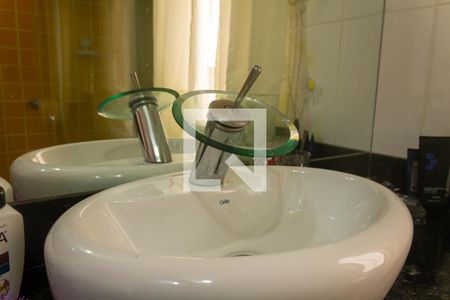 Apartamento para alugar com 74m², 2 quartos e 2 vagas Apartamento para alugar com 74m², 2 quartos e 2 vagasBanheiro Suíte