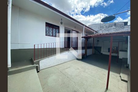 Casa à venda com 300m², 5 quartos e 2 vagas