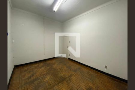 Casa à venda com 300m², 5 quartos e 2 vagas