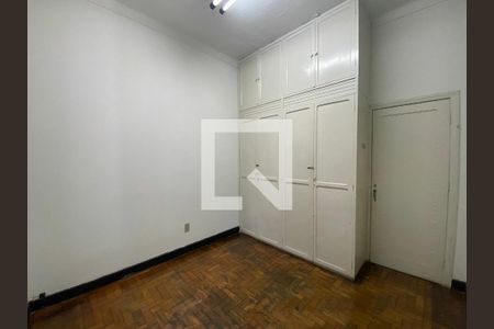 Casa à venda com 300m², 5 quartos e 2 vagas