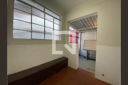 Casa à venda com 300m², 5 quartos e 2 vagas