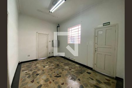 Casa à venda com 300m², 5 quartos e 2 vagas