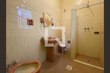 Casa à venda com 300m², 5 quartos e 2 vagas