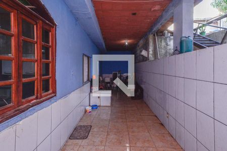 Casa à venda com 293m², 4 quartos e 1 vaga