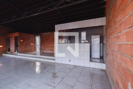 Casa à venda com 293m², 4 quartos e 1 vaga