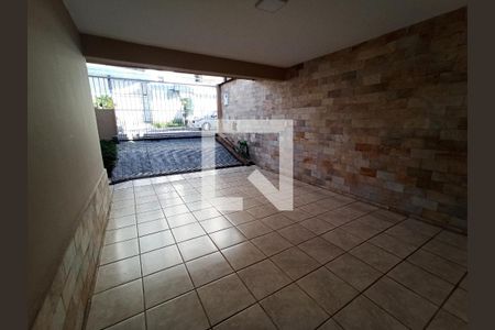 Casa à venda com 291m², 5 quartos e 4 vagas