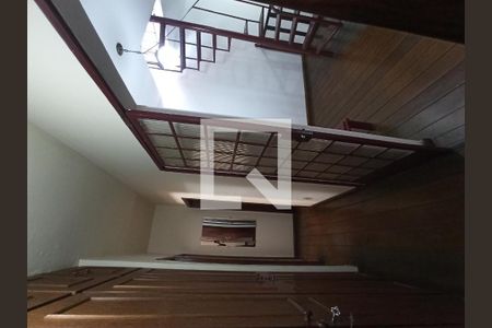 Casa à venda com 291m², 5 quartos e 4 vagas