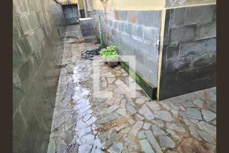 Casa à venda com 181m², 3 quartos e 5 vagas