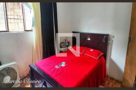 Casa à venda com 222m², 4 quartos e sem vaga