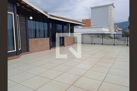 Casa à venda com 3 quartos, 650m² em Estoril, Belo Horizonte