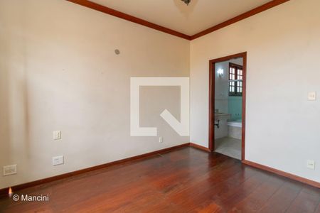 Casa à venda com 413m², 7 quartos e 4 vagas