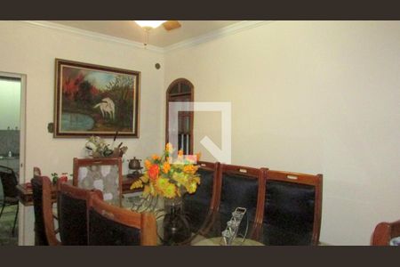 Casa à venda com 360m², 3 quartos e 4 vagas