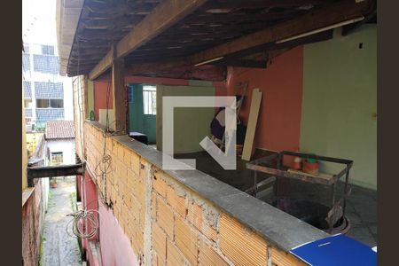 Casa à venda com 340m², 2 quartos e 4 vagas