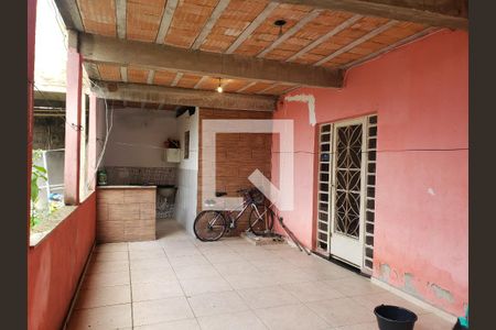 Casa à venda com 340m², 2 quartos e 4 vagas