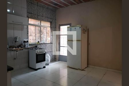 Casa à venda com 340m², 2 quartos e 4 vagas