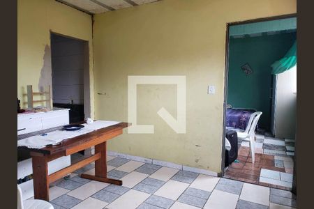 Casa à venda com 340m², 2 quartos e 4 vagas