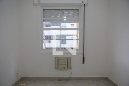 Quarto de apartamento para alugar com 1 quarto, 40m² em Boqueirão, Santos