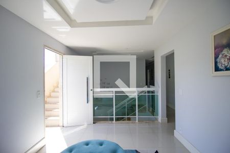 Casa de condomínio à venda com 300m², 5 quartos e 2 vagas