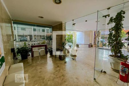 Apartamento à venda com 65m², 2 quartos e sem vaga Apartamento à venda com 65m², 2 quartos e sem vagaÁrea comum - Hall