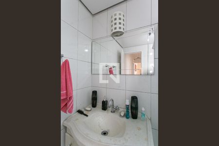 Apartamento à venda com 65m², 2 quartos e sem vaga Apartamento à venda com 65m², 2 quartos e sem vagaBanheiro