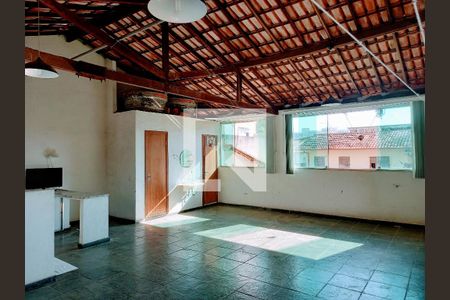 Casa à venda com 360m², 3 quartos e 4 vagas