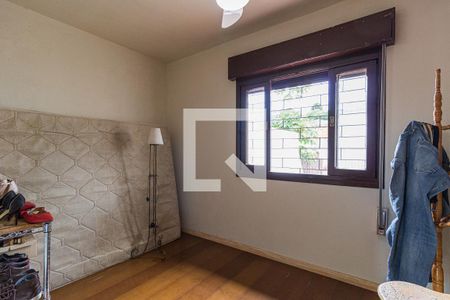 Casa à venda com 265m², 3 quartos e 3 vagas Casa à venda com 265m², 3 quartos e 3 vagasQuarto 3