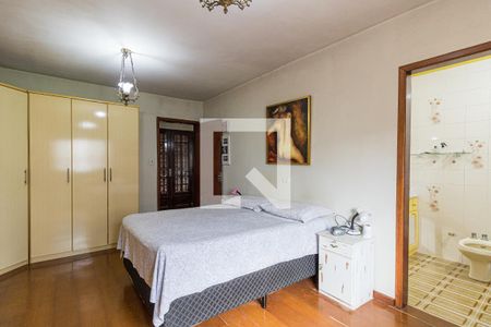 Casa à venda com 265m², 3 quartos e 3 vagas Casa à venda com 265m², 3 quartos e 3 vagasQuarto 1 suite