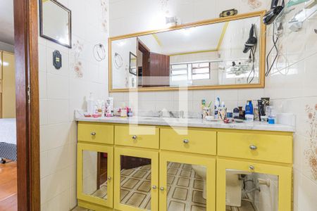 Casa à venda com 265m², 3 quartos e 3 vagas Casa à venda com 265m², 3 quartos e 3 vagasBanheiro da Suíte