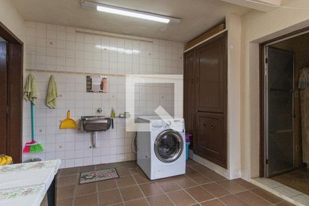 Casa à venda com 265m², 3 quartos e 3 vagas Casa à venda com 265m², 3 quartos e 3 vagasArea de serviço