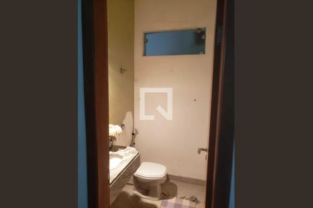 Casa à venda com 214m², 3 quartos e 4 vagas