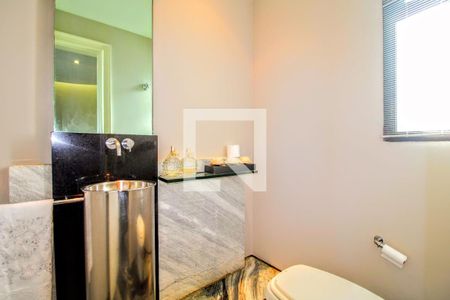 Apartamento à venda com 280m², 4 quartos e 4 vagas