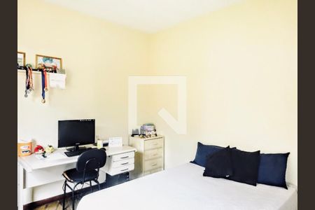 Casa à venda com 240m², 3 quartos e 10 vagas