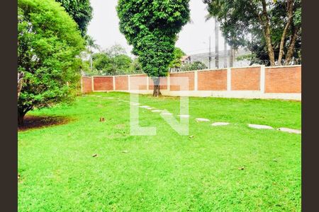 Casa à venda com 240m², 3 quartos e 10 vagas